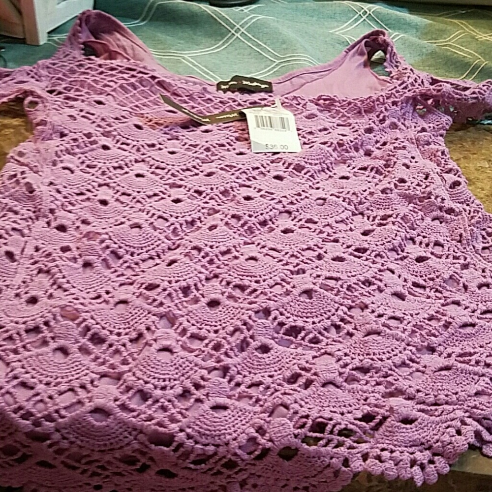 Mason & MacKenzie purple crochet blouse NWT